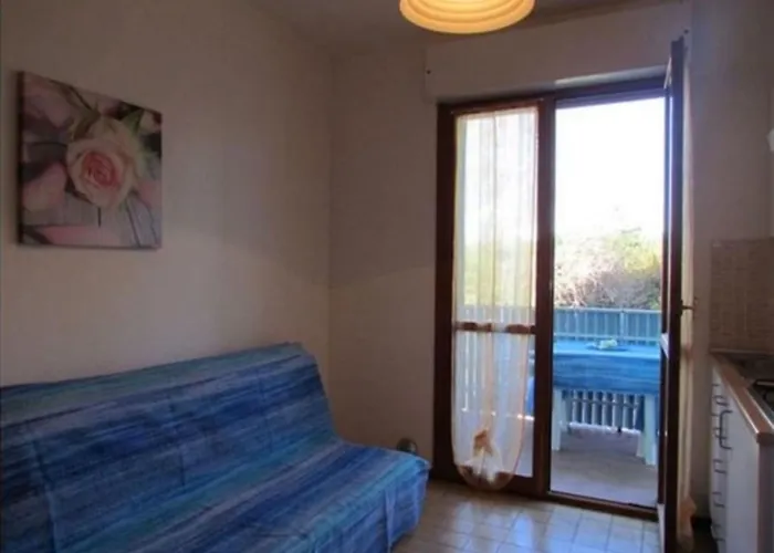 Lovely For Poolside Lovers Διαμέρισμα *