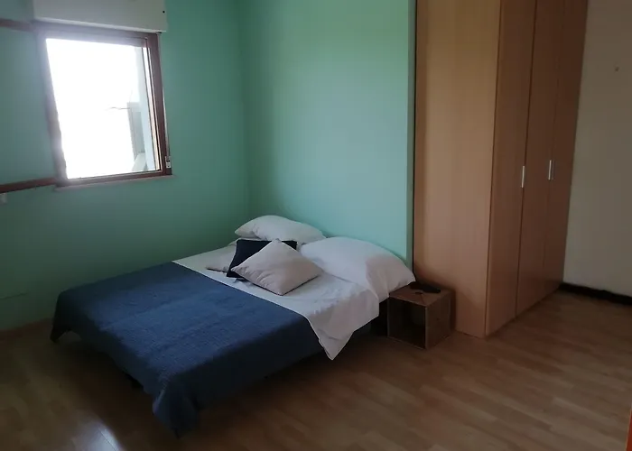 Lovely For Poolside Lovers Διαμέρισμα *